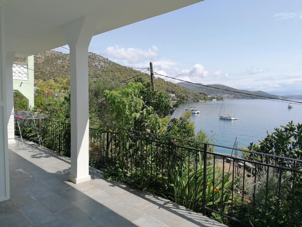 Apartmani Skalinada Marina Buitenkant foto